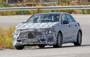  Mercedes-AMG A40    